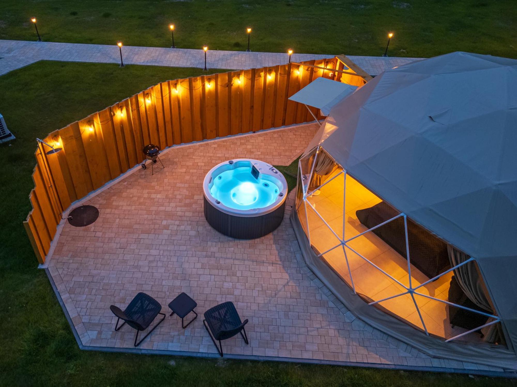 Diamond Glamp & Jacuzzi Hotel Zakopane Ngoại thất bức ảnh