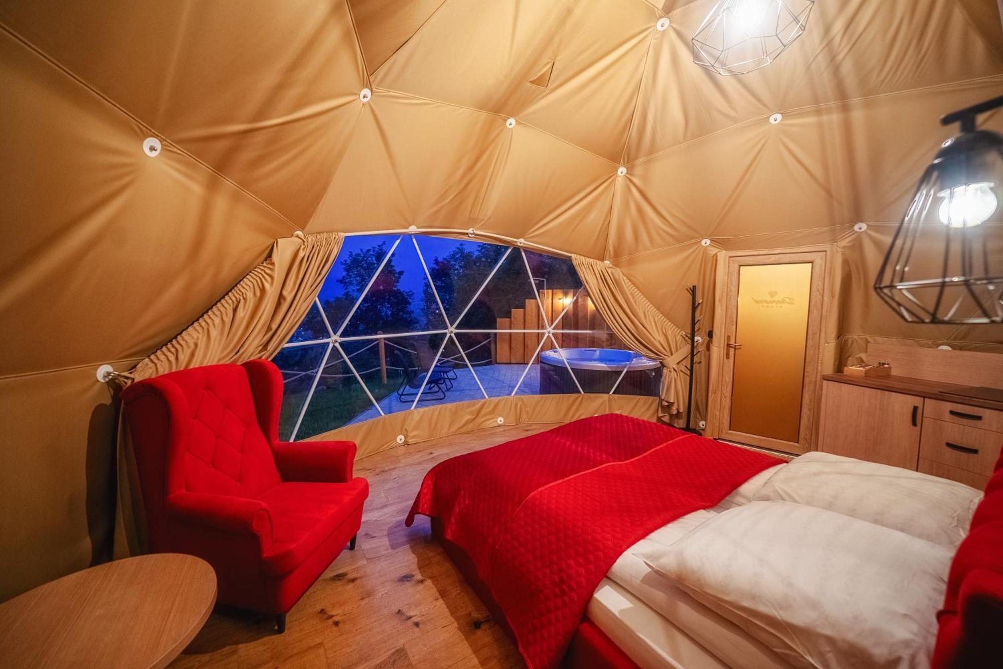 Diamond Glamp & Jacuzzi Hotel Zakopane Ngoại thất bức ảnh