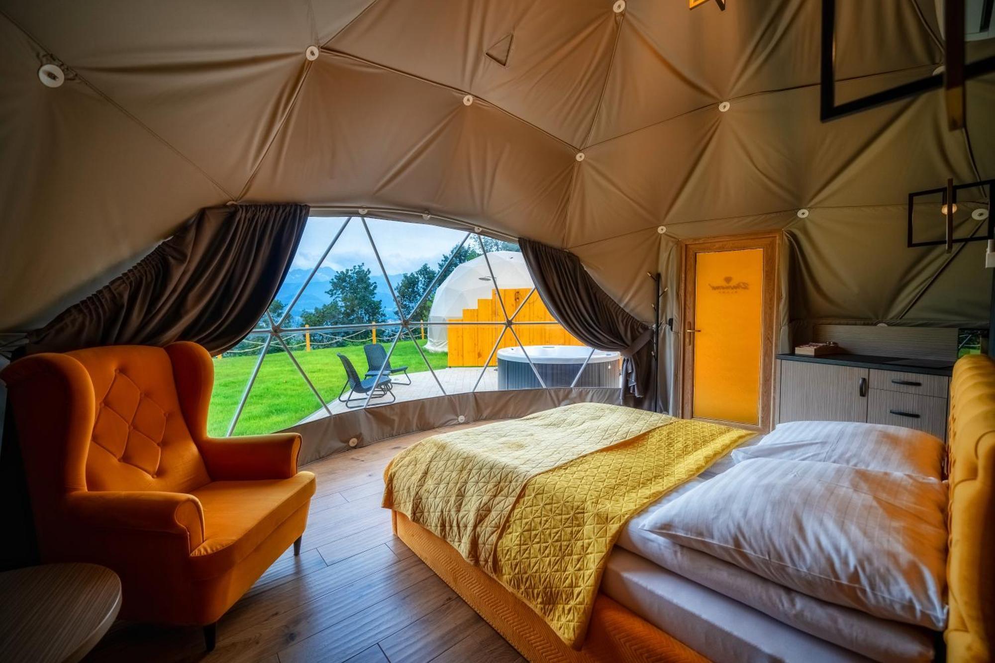 Diamond Glamp & Jacuzzi Hotel Zakopane Ngoại thất bức ảnh